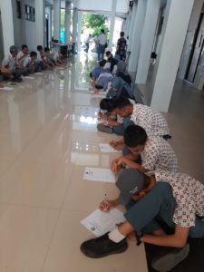 Tes Urine Siswa-Siswi SMK TELKOM Makassar