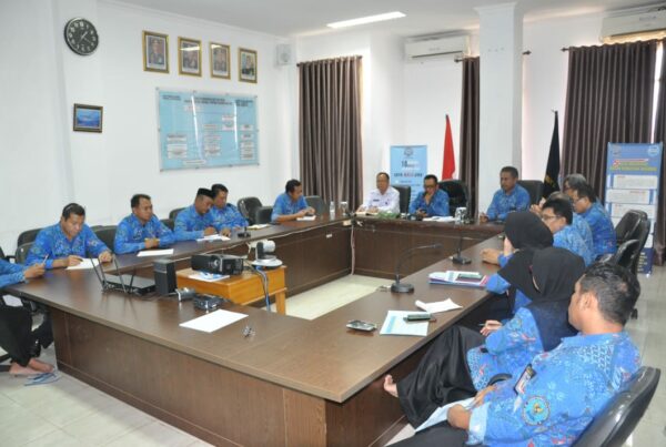 RAPAT MONITORING DAN EVALUASI PELAKSANAAN ZONA INTEGRITAS DAN IMPLEMENTASI INPRES NOMOR 6 TAHUN 2018