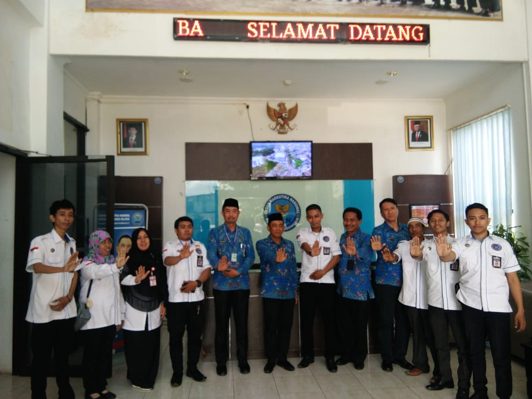 BNNP Sulawesi Selatan Menerima Audiensi dari Generasi Pertahanan Anti Narkoba Nasional (GERHANA) DPC Kabupaten Gowa. BNNP Sulawesi Selatan Menerima Audiensi dari Generasi Pertahanan Anti Narkoba Nasional (GERHANA) DPC Kabupaten Gowa.