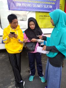 POJOK INFORMASI REHABILITASI KELILING BNNP SULSEL DI CFD JALAN SUDIRMAN