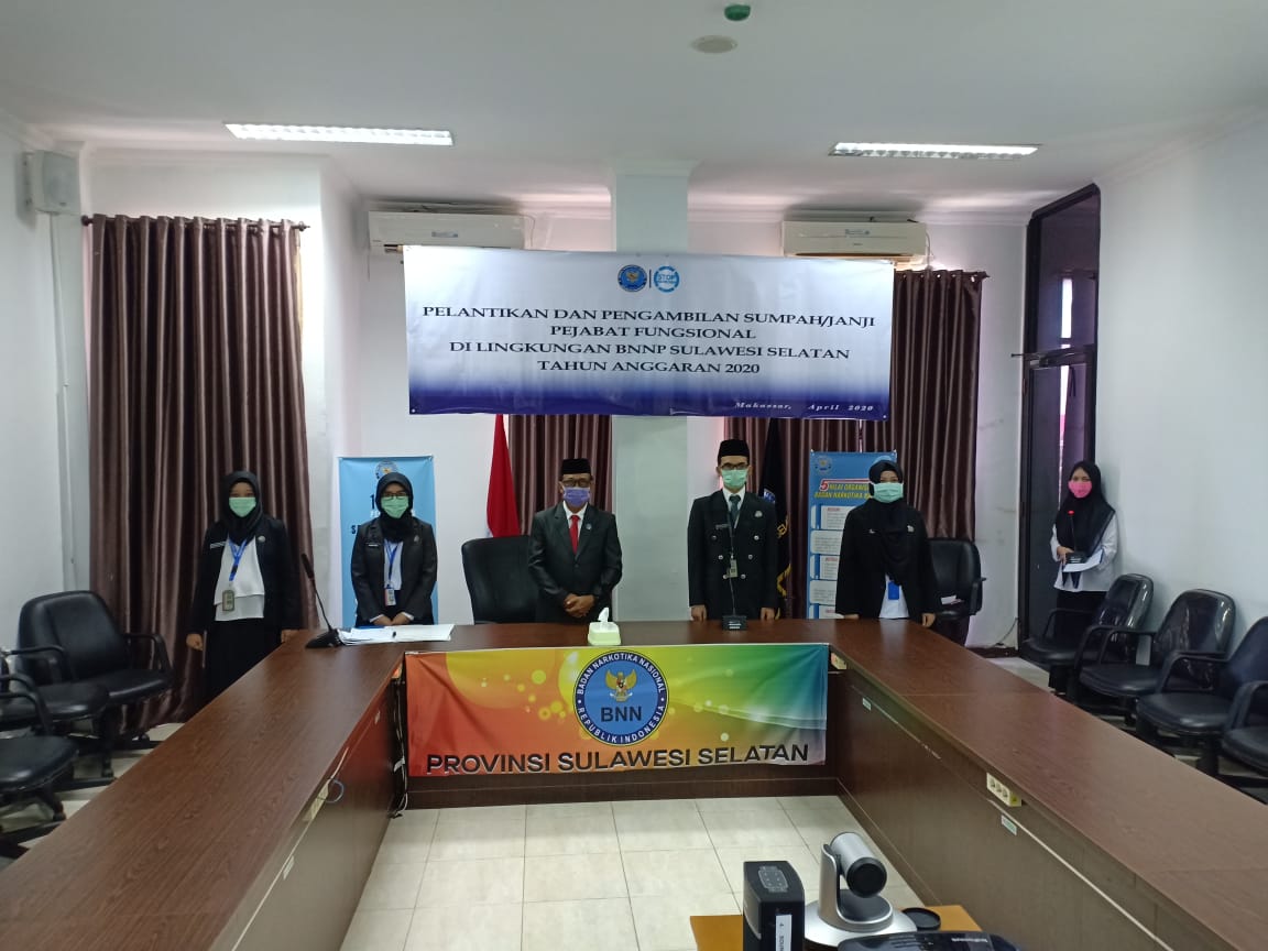 KEPALA BNNP SULSEL MELANTIK PEJABAT FUNGSIONAL DI LINGKUNGAN BNNP SULAWESI SELATAN KEPALA BNNP SULSEL MELANTIK PEJABAT FUNGSIONAL DI LINGKUNGAN BNNP SULAWESI SELATAN
