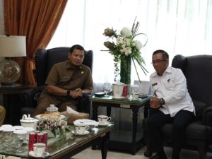 AUDIENSI DENGAN WALIKOTA MAKASSAR, MENDORONG PERAN AKTIF PEMERINTAH KOTA MAKASSAR DALAM P4GN