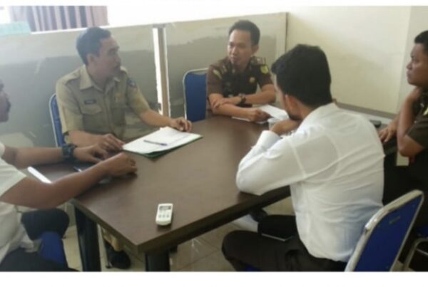 Layanan 13 Feb 2020 : kepada 2 Tersangka Polrestabes Makassar Layanan 13 Feb 2020 : kepada 2 Tersangka Polrestabes Makassar