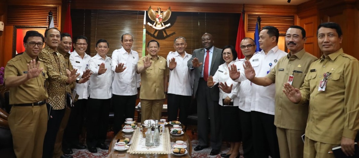 KEPALA BNN KUNJUNGAN KERJA DI KANTOR MENDAGRI
