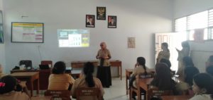 Penyuluhan Narkoba yang dilakukan oleh BNNP Sulsel tentang Dampak Penyalahgunaan Narkoba di SMA Hasanuddin Gowa Kecamatan Somba Opu Kabupaten Gowa