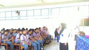 Penyuluhan Bahaya Narkoba Kepada Pelajar Sekolah SMAN 17 MAKASSAR.