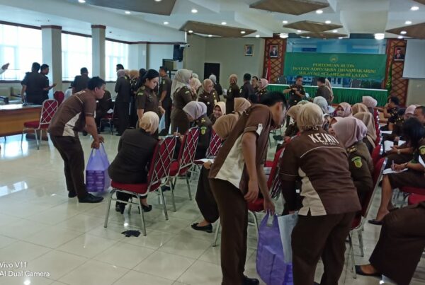 KEJAKSAAN TINGGI SULAWESI SELATAN IMPLEMENTASI INPRES NOMOR 6 TAHUN 2018 DENGAN MENGGELAR SOSIALISASI DAN DETEKSI DINI PENYALAHGUNAAN NARKOBA DI LINGKUNGANNYA