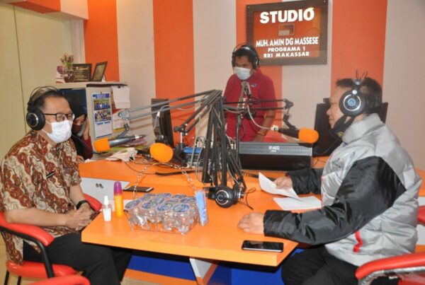 DIALOG INTERAKTIF KEPALA BNN PROVINSI SULAWESI SELATAN DI RRI MAKASSAR
