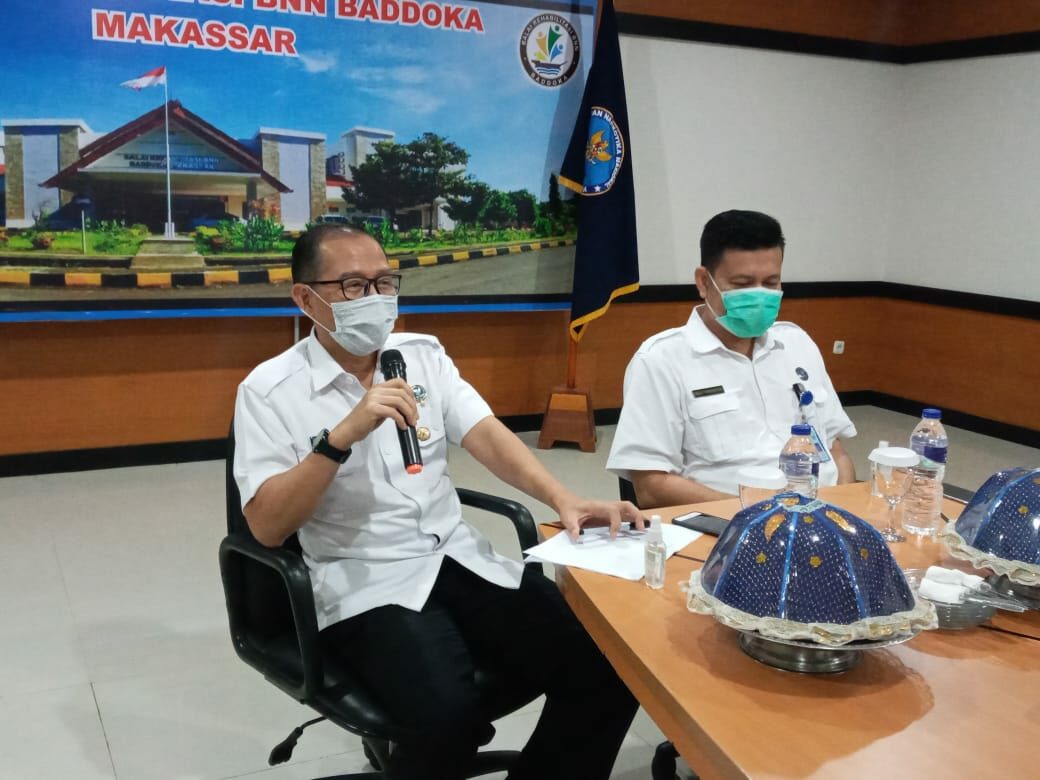 Kepala BNNP Sulawesi Selatan Brigjen Pol.Drs.Ghiri Prawijaya,M.Th Membuka Kegiatan Penyusunan Laporan Keuangan Tahunan