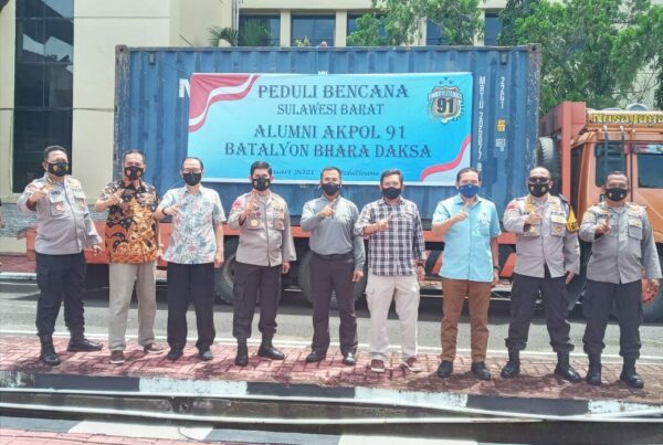 PEDULI KEMANUSIAAN, AKPOL 91, SALURKAN BANTUAN DI SULBAR