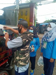Sosialisasi Mobile serta Kampanye War on Drugs di Pasar Pa’baeng-Baeng Makassar