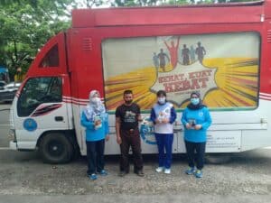 Sosialisasi Mobile serta Kampanye War on Drugs di Pasar Pa’baeng-Baeng Makassar