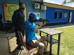 BNNP Sulawesi Selatan Melaksanakan Latihan Menembak