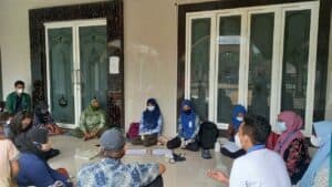 Penyuluhan dan Kampanye War on Drugs pada Kegiatan Pos Pembinaan Terpadu (Posbindu) Tamala’lang Barat, Desa Tamanyeleng Kecamatan Barombong Kabupaten Gowa