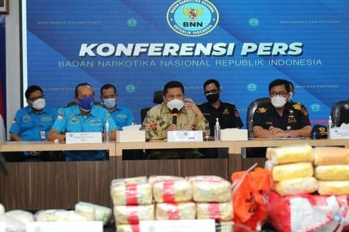 #Repost @infobnn_ri • • • • • • KOMISI III DPR RI DUKUNG PENGUATAN LEMBAGA BNN RI
