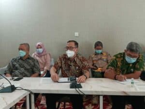 Kepala BNN Prov. Sulsel Menghadiri Undangan Kegiatan Rapat Terkait Penanganan dan Penertiban Terhadap Pengatur Pengatur Lalu Lintas Alias Pak Ogah Di Sejumlah Titik Pembelokan Jalan (U Turn) di Wilayah Kota Makassar