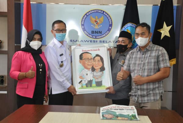 Kepala Badan Narkotika Nasional (BNN) Provinsi Sulawesi Selatan Brigjen Pol.Drs.Ghiri Prawijaya,M.Th menerima kunjungan dari Direktur Harian Rakyat Sulsel.
