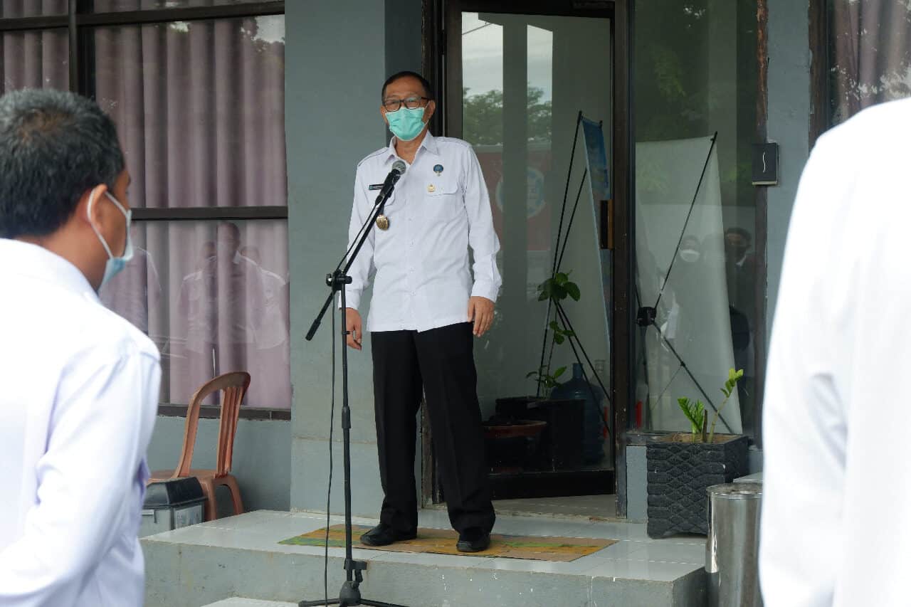 Ka BNNP Sulsel Brigjen Pol.Drs.Ghiri Prawijaya,M.Th pimpin apel pagi di hari pertama pasca libur panjang Idul Fitri 1442 H. Ka BNNP Sulsel Brigjen Pol.Drs.Ghiri Prawijaya,M.Th pimpin apel pagi di hari pertama pasca libur panjang Idul Fitri 1442 H.