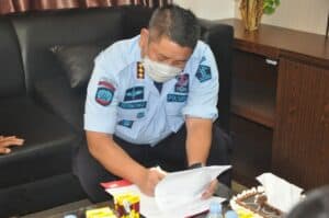 Kepala Badan Narkotika Nasional (BNN) Provinsi Sulawesi Selatan Brigjen Pol.Drs.Ghiri Prawijaya,M.Th menerima Kepala Lapas Klas IA Gunung Sari Makassar Bapak Hernowo Sugiastanto