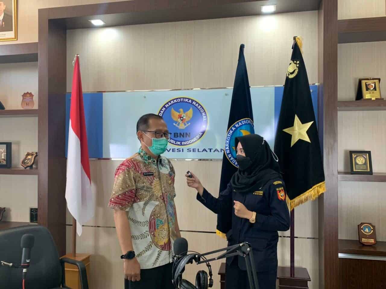 Jajaran Bea Cukai Sulbagsel Melaksanakan Pengambilan Video Kepala BNNP Sulsel Dalam Rangka HANI 2021 Jajaran Bea Cukai Sulbagsel Melaksanakan Pengambilan Video Kepala BNNP Sulsel Dalam Rangka HANI 2021