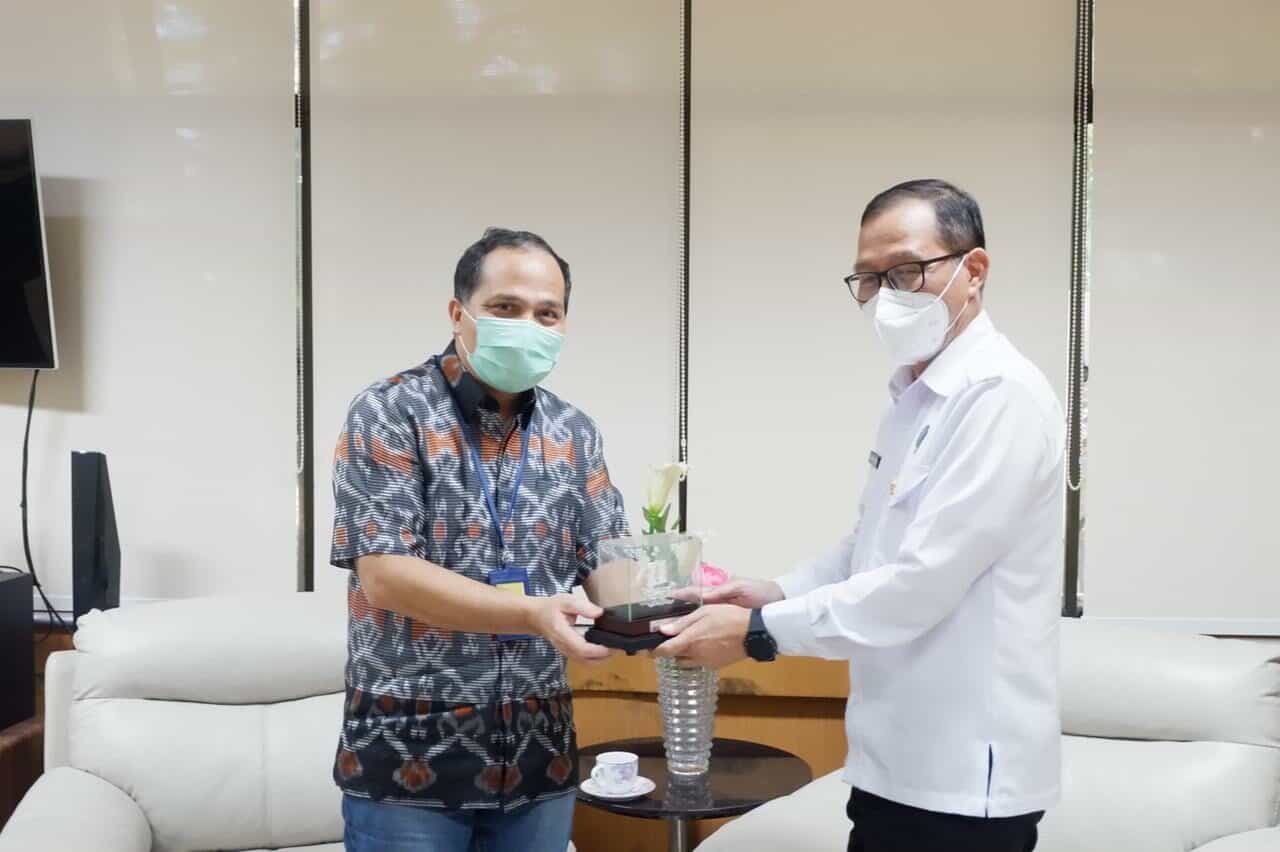 Kepala BNNP Sulsel Kunjungan ke PT. Pertamina MOR VII Sulawesi. Kepala BNNP Sulsel Kunjungan ke PT. Pertamina MOR VII Sulawesi.