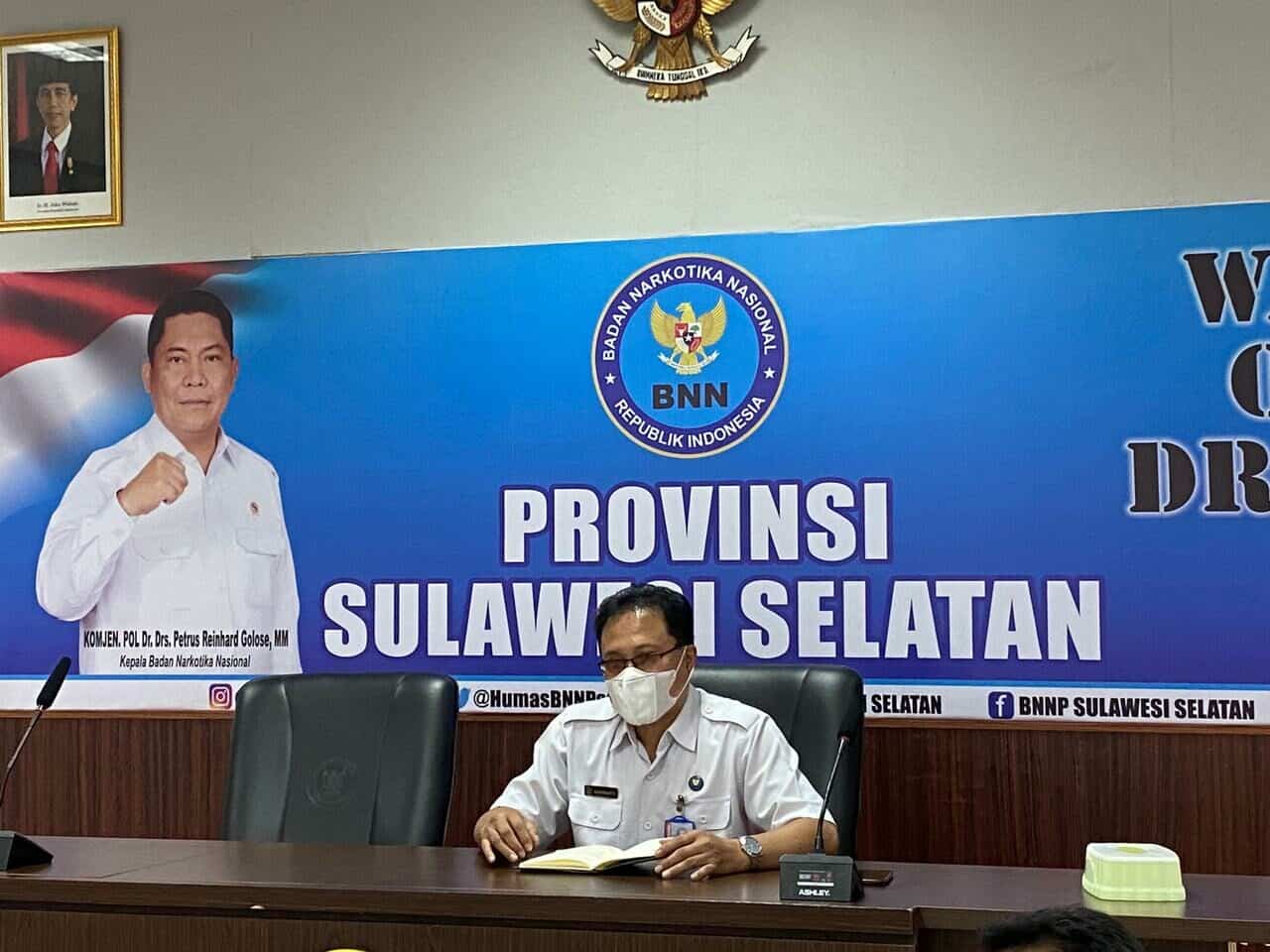 Plt. Kepala Bagian Umum BNNP Sulsel Pimpin Rapat Perdana Bagian Umum BNNP Sulsel Plt. Kepala Bagian Umum BNNP Sulsel Pimpin Rapat Perdana Bagian Umum BNNP Sulsel