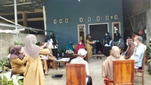 Penyuluhan dan Kampanye War on Drugs pada Kegiatan Posbindu di Desa Jenetallasa, Kecamatan-kecamatan Pallangga Kab. Gowa Penyuluhan dan Kampanye War on Drugs pada Kegiatan Posbindu di Desa Jenetallasa, Kecamatan-kecamatan Pallangga Kab. Gowa
