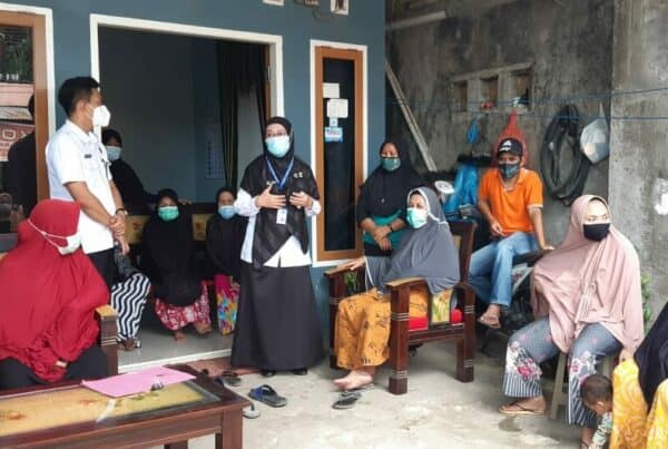 Penyuluhan dan Kampanye War on Drugs pada Kegiatan Posbindu di Desa Jenetallasa, Kecamatan-kecamatan Pallangga Kab. Gowa