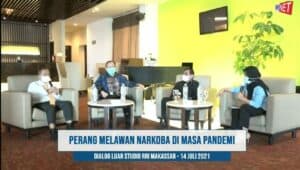 Kepala BNNP Sulawesi Selatan melaksanakan Talkshow Dialog Interaktif Luar Ruangan bersama LPP RRI Makassar,14 Juli 2021 Kepala BNNP Sulawesi Selatan melaksanakan Talkshow Dialog Interaktif Luar Ruangan bersama LPP RRI Makassar,14 Juli 2021