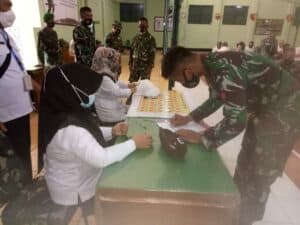 TIM P2M Melakukan deteksi dini narkoba bagi anggota Bekangdam XIV/Hsn. TIM P2M Melakukan deteksi dini narkoba bagi anggota Bekangdam XIV/Hsn.