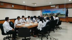 Kepala BNNP Sulawesi Selatan menutup secara resmi rapat Rekonsiliasi, penyusunan dan penyampaian Laporan Keuangan semester I BNNP Sulsel dan Jajaran T.A 2021 Kepala BNNP Sulawesi Selatan menutup secara resmi rapat Rekonsiliasi, penyusunan dan penyampaian Laporan Keuangan semester I BNNP Sulsel dan Jajaran T.A 2021