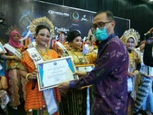 BNNP Sulawesi Selatan melakukan Diseminasi Informasi melalui Insert Konten dan pengukuhan Duta Anti Narkoba