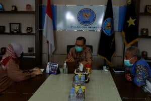 Kepala BNNP Sulawesi Selatan melakuan wawancara eksklusif dengan Majalah HUMANIS CARE Progaram Dinas Sosial