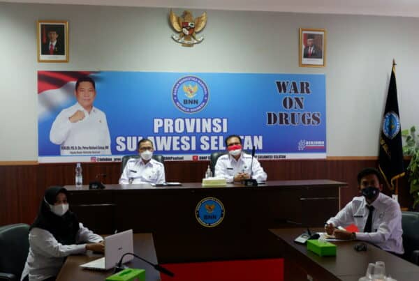 Kepala BNNP Sulawesi Selatan Mengikuti Pembukaan PELATIHAN TEKNIS BIDANG PENCEGAHAN T.A 2021