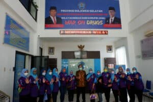 Kepala BNNP Sulawesi Selatan Menerima Audies FAMILY of CREATIVE COMMUNITY (FCC)