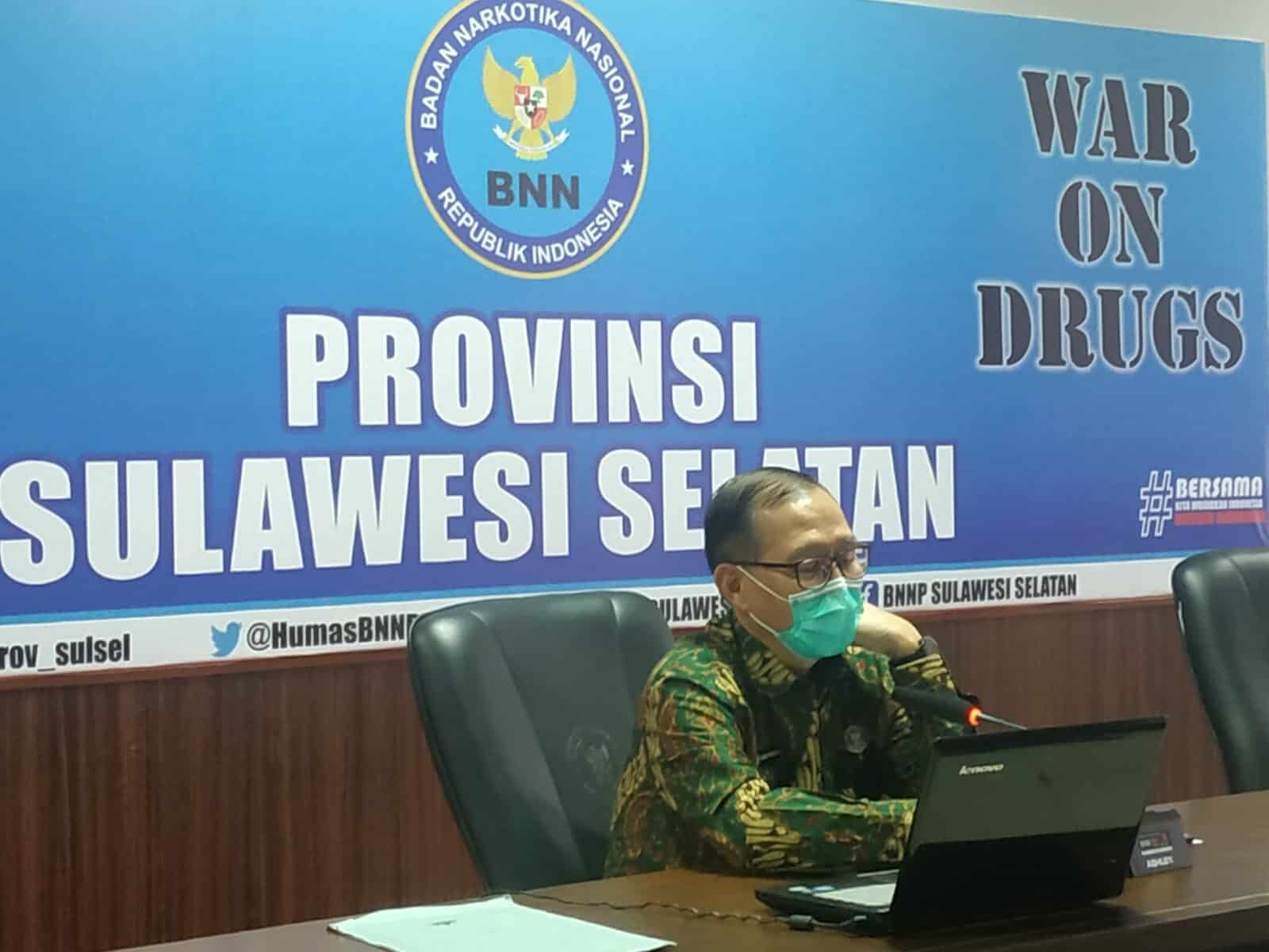 Kepala BNNP Sulawesi Selatan Menjadi Narasumber P4GN dalam Program Pengenalan Studi (PPS) Mahasiswa Baru Kepala BNNP Sulawesi Selatan Menjadi Narasumber P4GN dalam Program Pengenalan Studi (PPS) Mahasiswa Baru