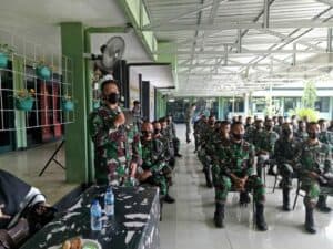BNN Provinsi Sulawesi Selatan Melakukan deteksi dini dalam penyalahgunaan narkoba bagi personil Yonkav-10/Mendagiri. BNN Provinsi Sulawesi Selatan Melakukan deteksi dini dalam penyalahgunaan narkoba bagi personil Yonkav-10/Mendagiri.