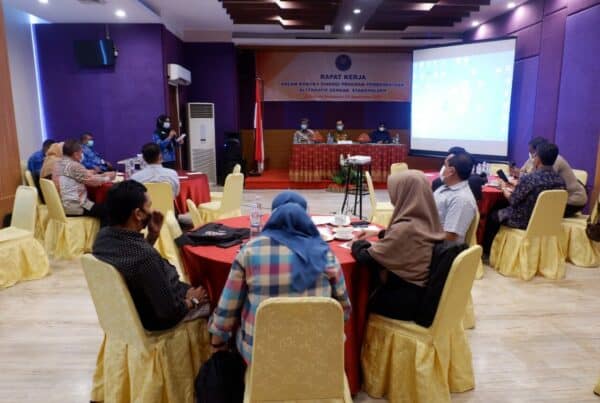 Kepala BNNP Sulawesi Selatan Membuka Kegiatan Rapat Kerja Sinergi Program Pemberdayaan Masyarakat Dengan Stakeholder