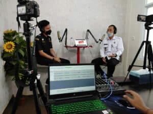 Kepala BNNP Sulawesi Selatan Melaksanakan Podcast di Kantor Wilayah DJBC Sulawesi Bagian Selatan
