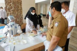 Kepala BNNP Sulawesi Selatan Menghadiri Sosialisasi Kebijakan Kab/Kota Tanggap Ancaman Narkoba Kepala BNNP Sulawesi Selatan Menghadiri Sosialisasi Kebijakan Kab/Kota Tanggap Ancaman Narkoba