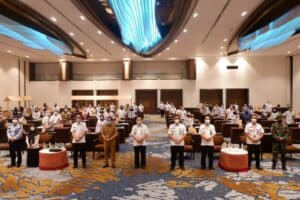 Kepala BNNP Sulawesi Selatan Menghadiri Sosialisasi Kebijakan Kab/Kota Tanggap Ancaman Narkoba Kepala BNNP Sulawesi Selatan Menghadiri Sosialisasi Kebijakan Kab/Kota Tanggap Ancaman Narkoba