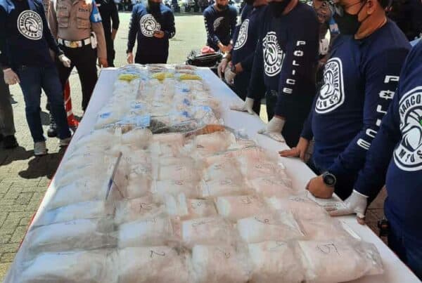 BNNP Sulawesi Selatan Menghadiri Kegiatan Pemusnahan Barang Bukti Narkoba Direktorat Narkoba Polda Sulsel Periode Agustus-September Tahun 2021