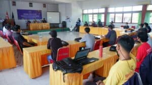 BNNP Sulawesi Selatan Melaksanakan Kegiatan bimbingan teknis life skill masyarakat kawasan rawan narkoba pada wilayah perkotaan BNNP Sulawesi Selatan Melaksanakan Kegiatan bimbingan teknis life skill masyarakat kawasan rawan narkoba pada wilayah perkotaan