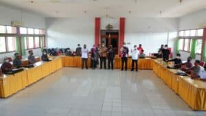 BNNP Sulawesi Selatan Melaksanakan Kegiatan bimbingan teknis life skill masyarakat kawasan rawan narkoba pada wilayah perkotaan BNNP Sulawesi Selatan Melaksanakan Kegiatan bimbingan teknis life skill masyarakat kawasan rawan narkoba pada wilayah perkotaan