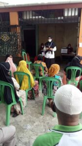 Penyuluhan dan Kampanye War on Drugs pada Kegiatan Posbindu di BTN Gowa Pelita Mas Desa Taeng Kecamatan Pallangga Kabupaten Gowa Penyuluhan dan Kampanye War on Drugs pada Kegiatan Posbindu di BTN Gowa Pelita Mas Desa Taeng Kecamatan Pallangga Kabupaten Gowa