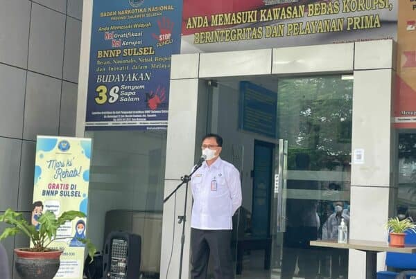 BNNP Sulawesi Selatan Melaksanakan Apel Pagi Rutin Setiap Hari Senin Makassar 25 Oktober 2021 BNNP Sulawesi Selatan Melaksanakan Apel Pagi Rutin Setiap Hari Senin Makassar 25 Oktober 2021