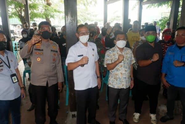 Hari Sumpah Pemuda Ke- 93 Tahun,BNN Prov.Sulsel Menggelorakan War On Drugs Di Pelabuhan Paotere Makassar Hari Sumpah Pemuda Ke- 93 Tahun,BNN Prov.Sulsel Menggelorakan War On Drugs Di Pelabuhan Paotere Makassar