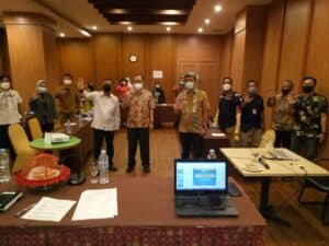 Konsolidasi Kebijakan Kota Tanggap Ancaman Narkoba pada Lingkungan Swasta.