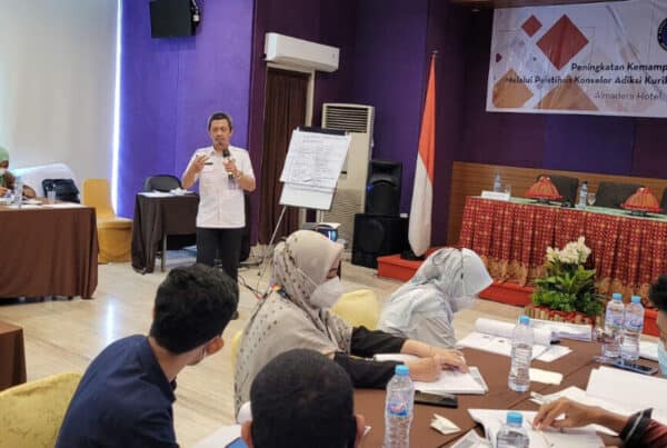Peningkatan Kemampuan Bagi Petugas Rehabilitasi Melalui Pelatihan Konselor Adiksi Kurikulum 1 dan 2 di Provinsi Sulawesi Selatan