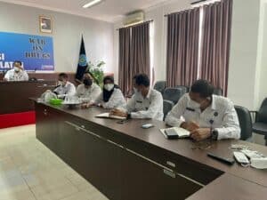 Kabid Pemberantasan BNNP Sulsel Kombes Pol. Dr. Agustinus Sollu, SH., SS., M. Si selaku Plh. Kepala BNNP Sulawesi Selatan membuka secara langsung kegiatan Evaluasi On Going BNNP Sulsel beserta jajaran